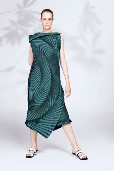Look 1